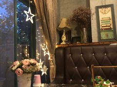 -金陵红鲤鱼餐厅(孝陵卫紫金山店)