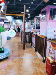 点击看大图 -卡通尼乐园(五彩世界店)
