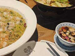 -首秀·四川料理(星耀101店)