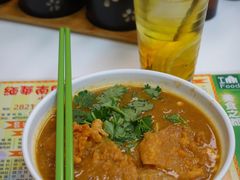 鱼汤粉-缅华南国小食店