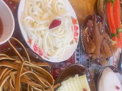 -赵美丽·重庆社区火锅·直营店(火车东站·中豪国际店)
