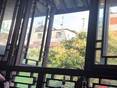 -建新园过桥米线(老街店)
