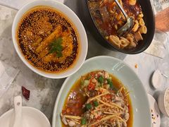 -孔雀云贵川·融合菜(长宁来福士店)