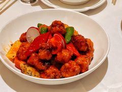 菠萝咕噜肉-玫瑰厅上海菜(兴国路店)