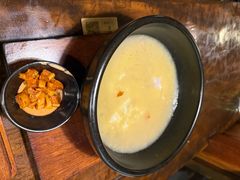 -银米·云南传统过桥米线(双廊黑金冠店)