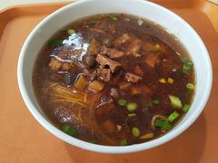 -老西白点心店
