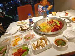 -名扬煮艺肥牛自助火锅(同和店)