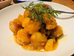 橙味蟹粉脆皮虾球-宁波柏悦酒店·钱湖渔港