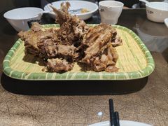-东口码头·烧鸽子·鱼头泡饼·地方菜(金鹰悦城店)