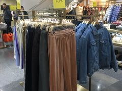 -URBAN REVIVO(济南世茂广场店)