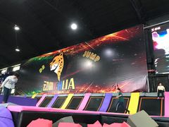 -嘿哟动霸CHUA·新潮玩运动娱乐中心·蹦床滑冰团建乐园