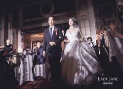 -Lady  Jane高端婚纱礼服馆