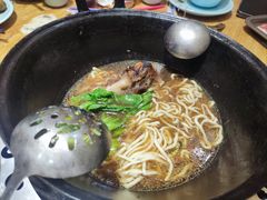 -茸梅路右拐龙虾-农家菜(松江店)