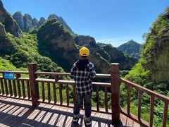 -十渡东湖港风景区