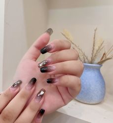 -初心纹眉洗眉·美睫专业店