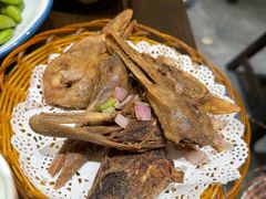 -聚汇三少·龙虾·中餐厅(莫邪路新天地店)