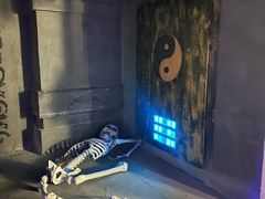 -Xcape异时刻密室逃脱真人NPC(新世界崇文门店)