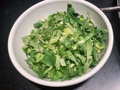 香菜-晓宇重庆火锅(龙首店)