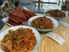 -滴滋味·新疆炒米粉·炒三凉(乌市总店)