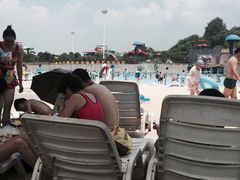 -汤山欢乐水世界