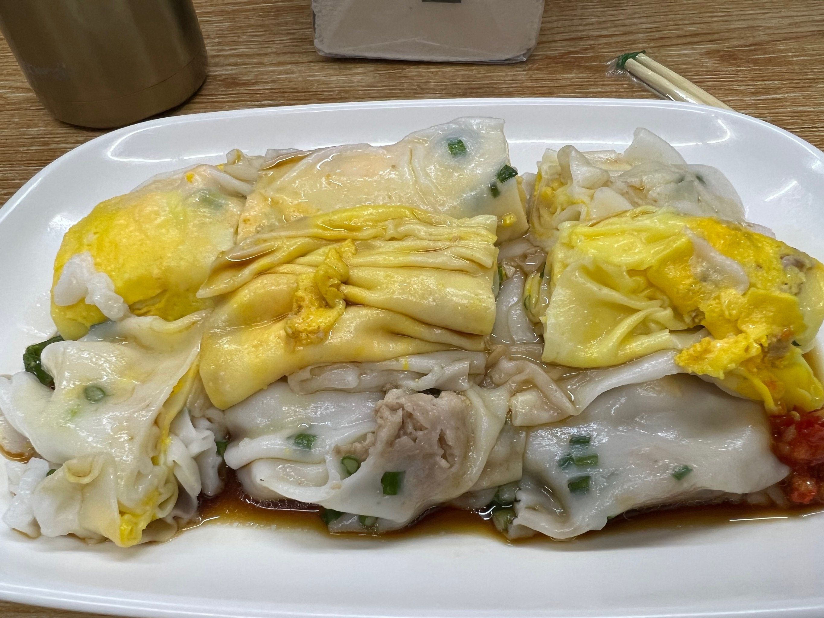 深圳关内还有加蛋加肉10元有找的肠粉!