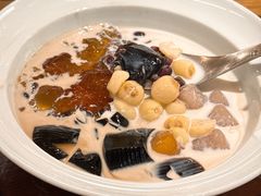 -RUXU入续糖水铺与包(卓悦中心店)