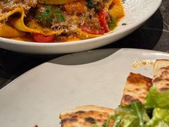 -LESCEDARS Brasserie Bistro香柏树