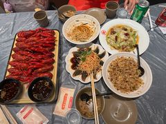 -肥肥虾庄·金牌油焖大虾(东湖欢乐谷店)