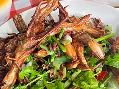 -超越海鲜屋(飞龙物业店)