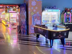 -星悦蓝海欢乐园(石路天虹店)