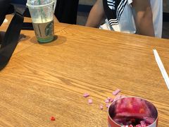 -星巴克(绵阳涪城凯德店)