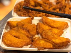-爆炸头阿姨小四川正宗川味小吃(无任何分店)