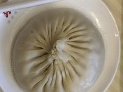 蟹黄汤包-怡园饭店-餐厅(四望亭店)