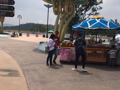 -七彩云南欢乐世界