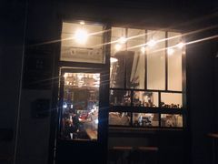拿铁两杯-无牌咖啡&酒馆