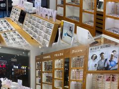 -沪睛眼镜蔡司官方授权店(金桥佳林路店)
