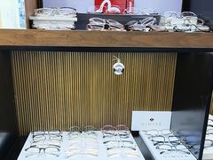 -一代眼镜(浦东大拇指广场店)