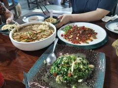 -威坪饭店