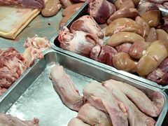 -标记美食新鲜猪杂(兴南大道店)