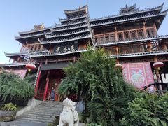 -亮欢寨酸汤鱼(沙冲路店)