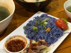 -蝶豆花蓝面条