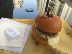 -龙治汉堡(中华城店)