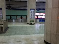 -白石桥南(地铁站)