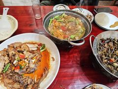 -芦茨金富饭庄·25年老字号·专做稻草鸡