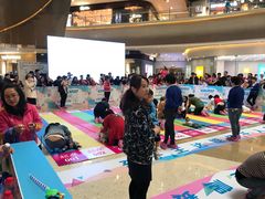 -爱琴海购物公园-地下停车场