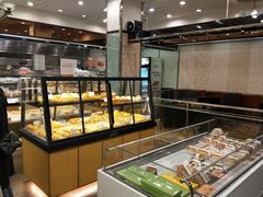 面包甜点陈列柜-御蝶坊生日蛋糕KNAC(新村店)