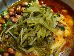 黄金万两-蓝田九大碗民俗食府(蓝田店)