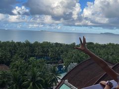 -三亚湾海居铂尔曼度假酒店