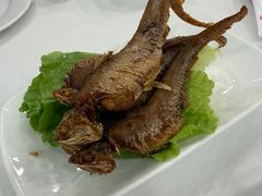 蜜汁烤子鱼-瑞福园联谊餐室(茂名南路店)