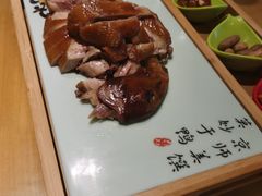 -有红鸡毛店·川菜(建设路店)
